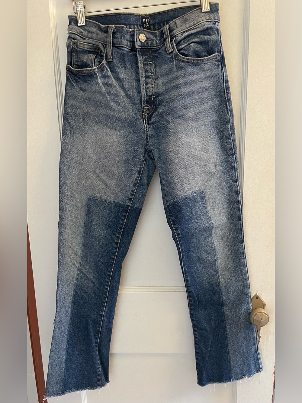 GAP Two-Tone Cropped Jeans in Medium Blue